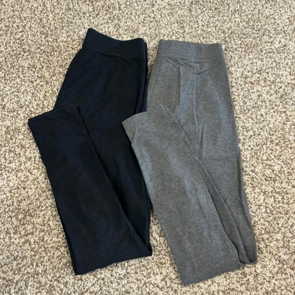 Aerie Black and Gray Leggings Set